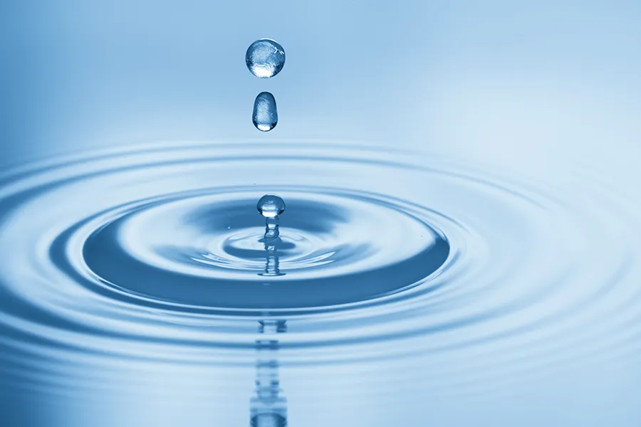 Hydration-IV-Therapy-Clinic Drops of water rippling in a smooth pool. Get Hydration IV Therapy from Frank Lanzisera, D.C. in Tampa Bay Metro.